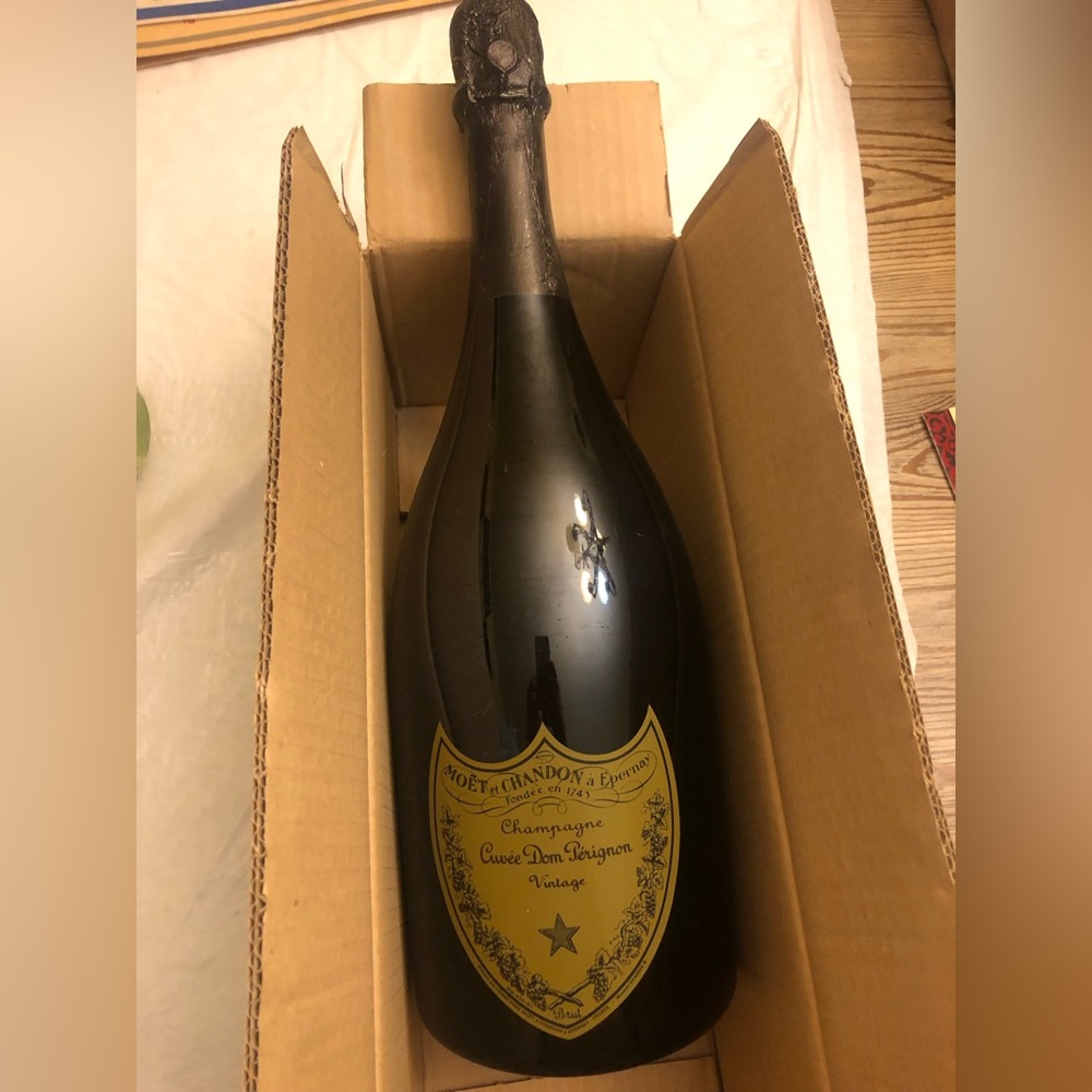 Dom Perignon Double Magnum DISPLAY sealed and it’s a display so no bubbly.